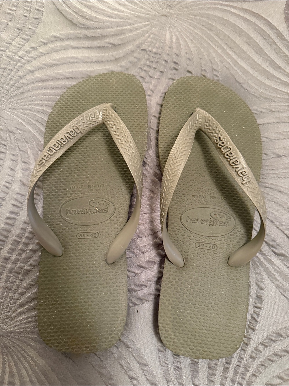 Havaianas Olive Beige Flip Flops